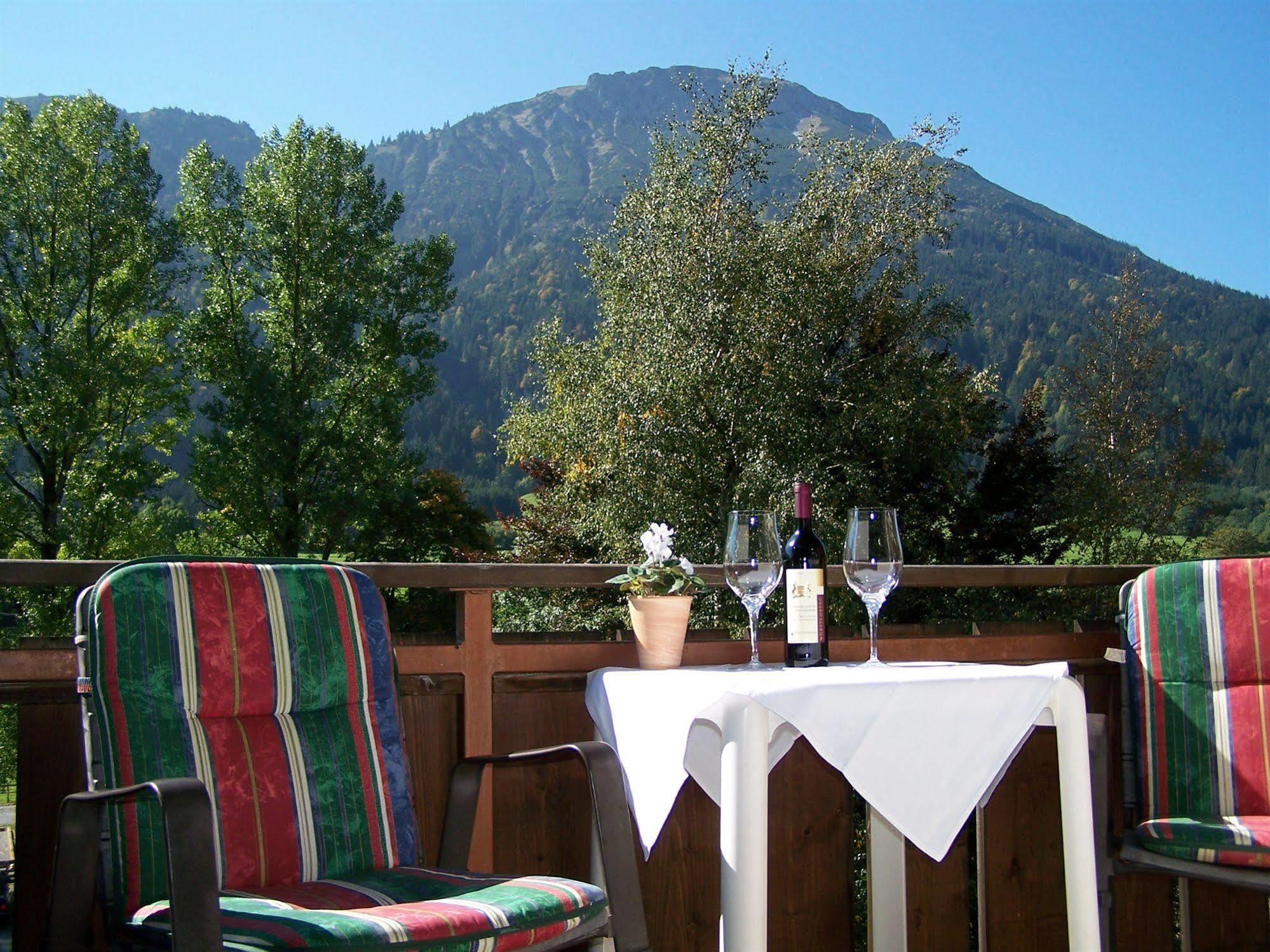 Hotel Pfrontener Hof Εξωτερικό φωτογραφία
